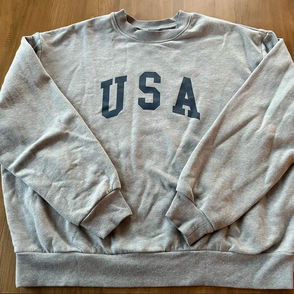 USA Crewneck - Picture 3 of 8